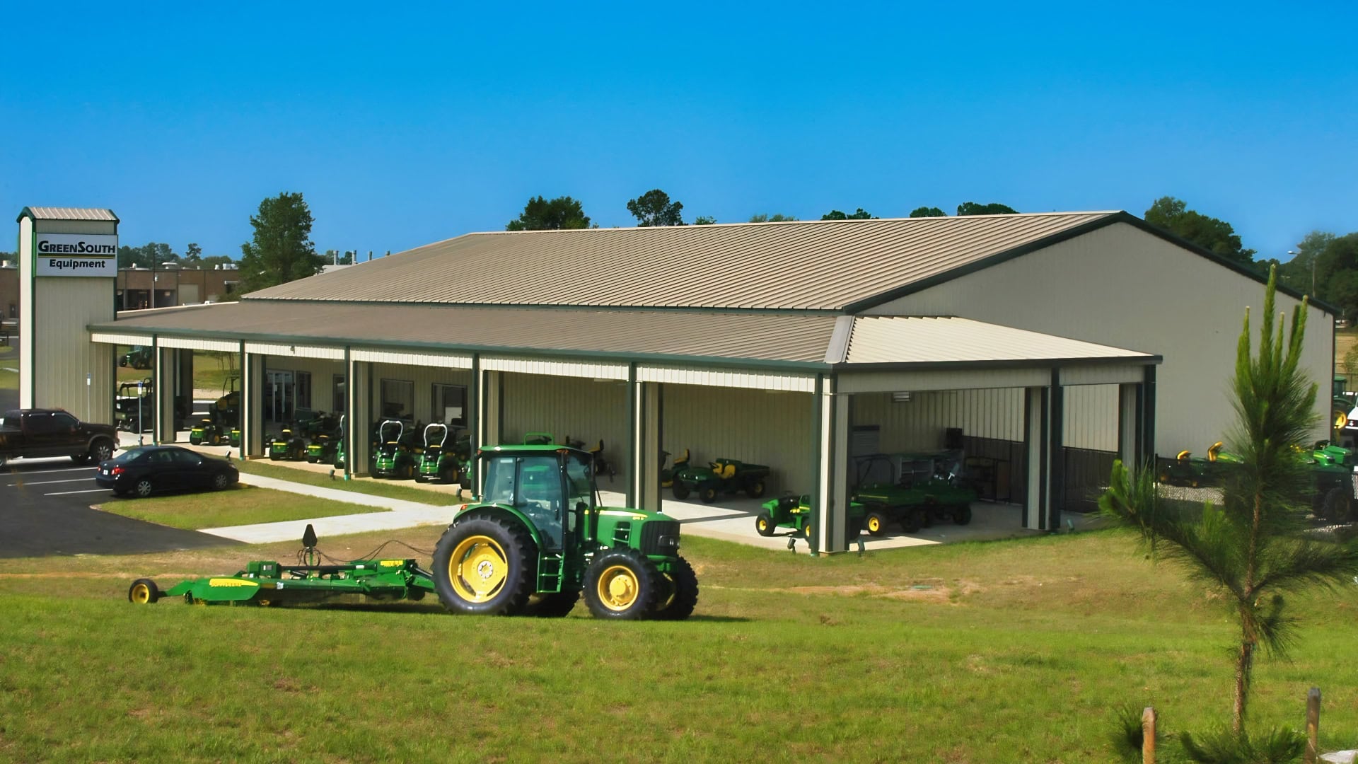 Tan Commercial Steel Building Retail Dealership